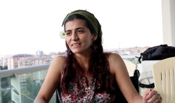 HDP saldırısında bacaklarını kaybeden Lisa: Direnen halkın çocuğuyum