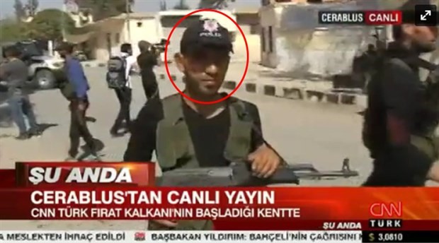 ÖSO üyesi cihatçılara Türk polisi şapkası dağıtıldı