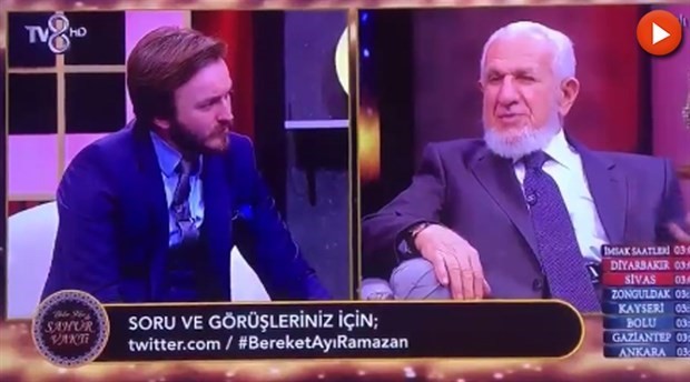 Scandalous remarks of a theologian in Turkey: ‘Women would get beat up, if they eat on streets in Ramadan’