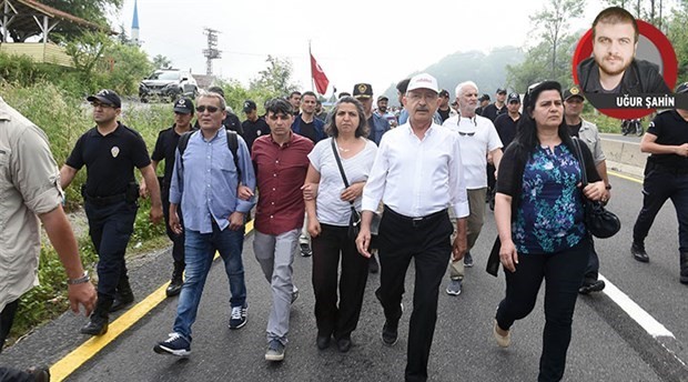 Families of young people killed in Gezi join the Justice March in Turkey