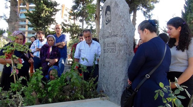 Ali İsmail mezarı başında anıldı