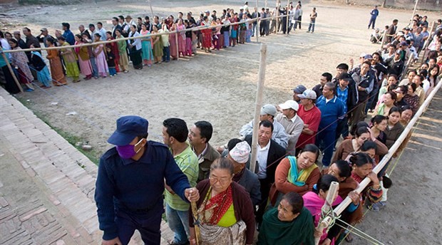 Nepal: Halka güven verenin kazandığı ülke
