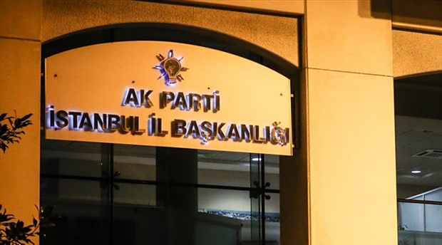 Erdoğan AKP İstanbul İl Başkanlığı için yoklama aldı