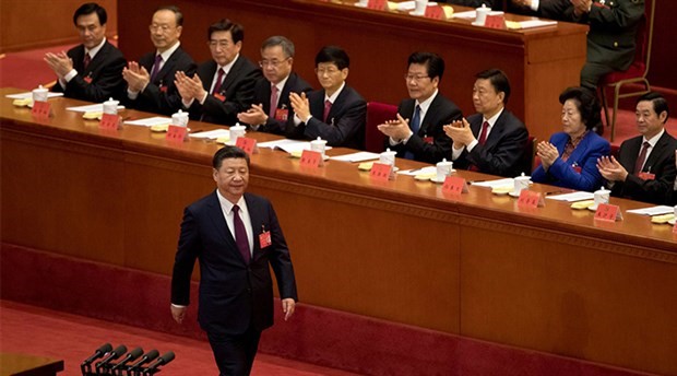 Çin Komünist Partisi önerdi, Halk Kongresi kabul etti: Ömür boyu devlet başkanlığına vize