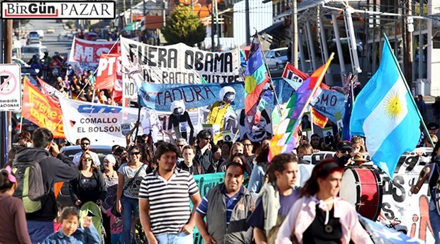 Arjantin De Binlerce Kisi Morales Icin Sokaklara Indi