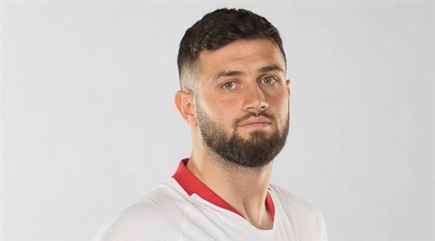 Galatasaray'ın yeni transferi Ömer Bayram sakatlandı
