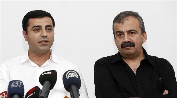 Demirtaş'a 4 yıl 8 ay, Önder'e 3 yıl 6 ay hapis cezası