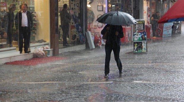 Meteoroloji'den İstanbul için uyarı: Saat verdi