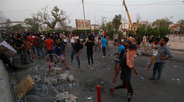 Basra'daki protestolarda ölü sayısı 7'ye yükseldi