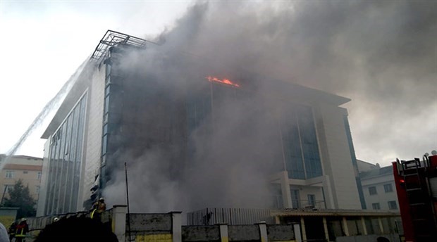 İstanbul'da huzurevinde yangın çıktı