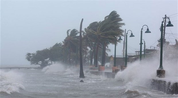 Meteoroloji: Tropik fırtına yön değiştirdi