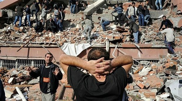 van-depremi-nin-ardindan-7-yil-gecti-523559-5.jpg
