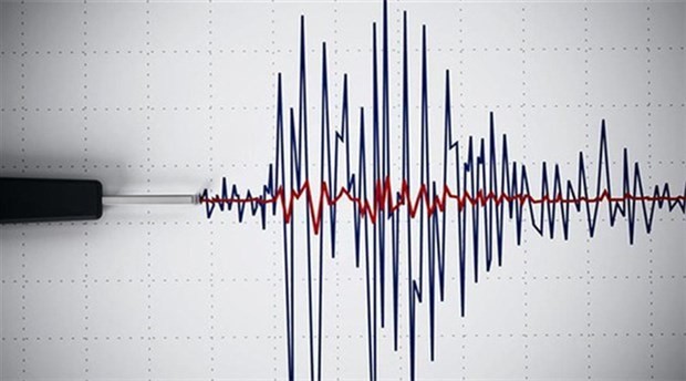 Yunanistan'da 5.5 büyüklüğünde artçı deprem