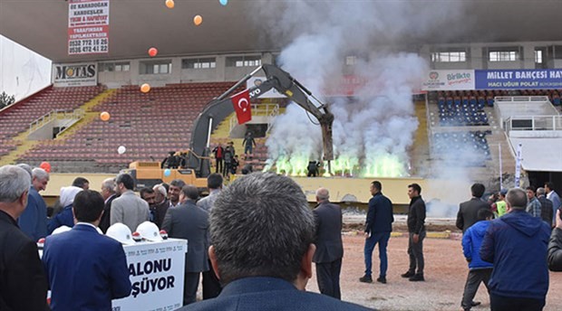 Talimat Erdoğan'dan: 'Millet Bahçesi' yapılacak İnönü Stadyumu'nun yıkımına başlandı