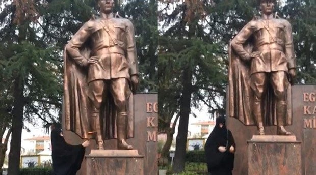 Atatürk büstüne baltayla saldıran kadın serbest bırakıldı