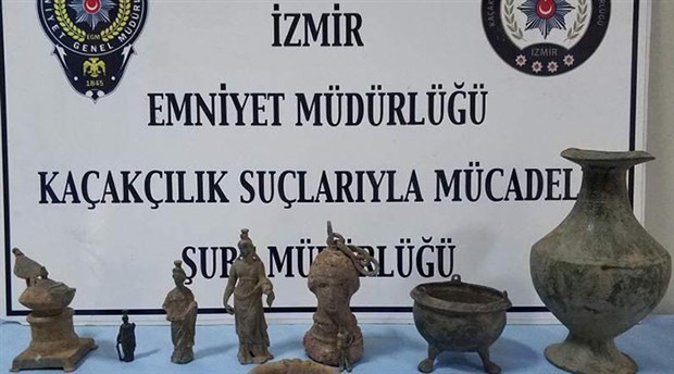 İzmir'de çok sayıda tarihi eser ele geçirildi