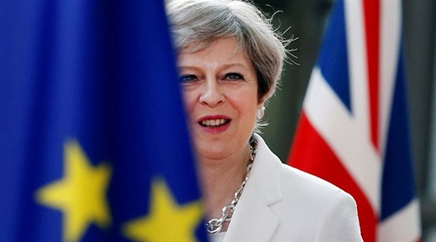 Theresa May: Görevden alınmam Brexit sürecini kolaylaştırmaz