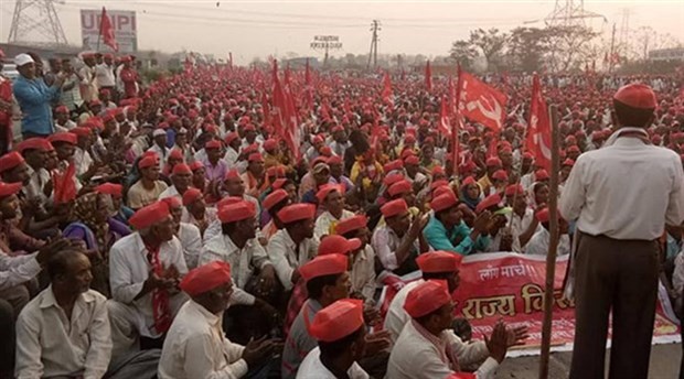 Hindistan'da çiftçilerden kredi borçlarının silinmesi için eylem