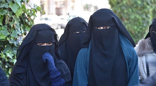 Hollanda'daki burka yasağı, başkent Amsterdam'da uygulanmayacak