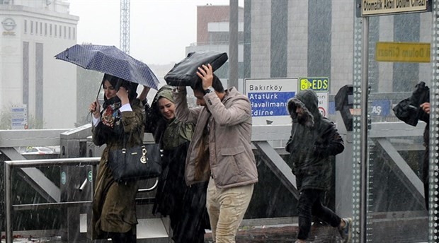 Meteoroloji'den Marmara ve batı kesimlere sağanak uyarısı