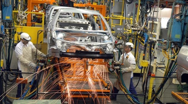 General Motors fabrika kapatıp işçileri atacak