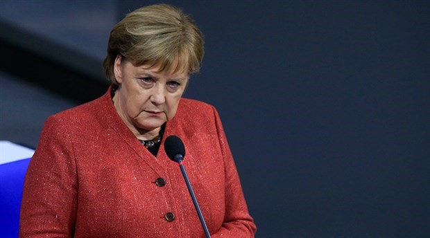 Merkel: Almanya'da imamlık meslek eğitimine ihtiyacımız var