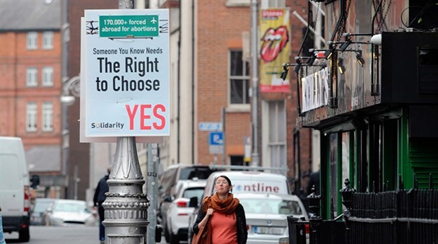 İrlanda'da kürtaja izin veren yasa tasarısı parlamentodan geçti