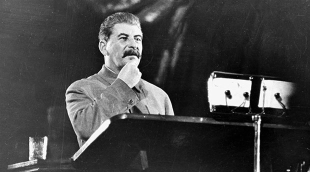 Stalin'in telefon rehberi açık arttırma ile 3 milyona satıldı