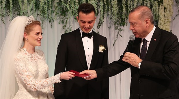 Erdoğan, Zeybekci'nin oğlunun nikâh şahidi oldu