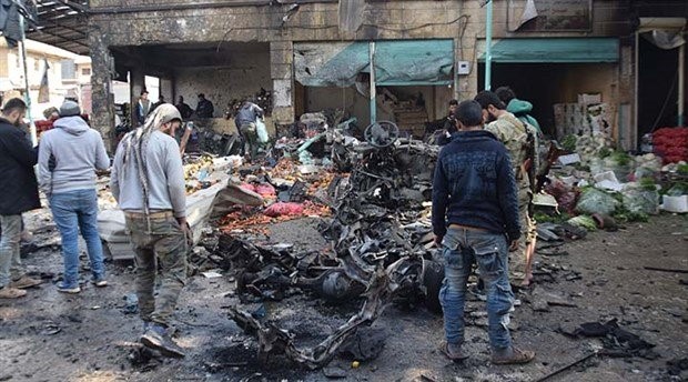 Afrin'de pazar yerinde patlama: 8 ölü, 20'den fazla yaralı