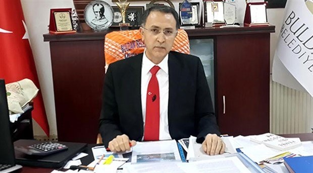 Aday gösterilmeyen Belediye Başkanı, CHP'den istifa etti