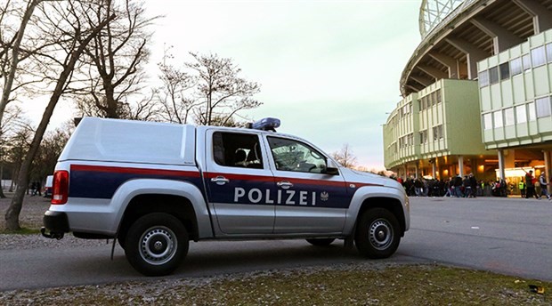 Viyana'da silahlı saldırı: 1 ölü, 1 yaralı