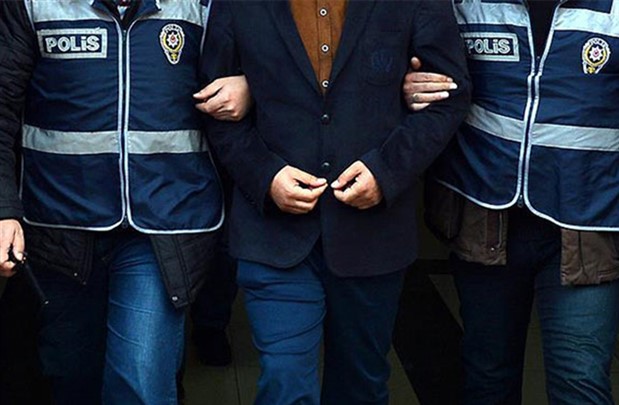 Ankara’da özel sektör ve kamu iktisadi işletmelerine ‘FETÖ’ operasyonu