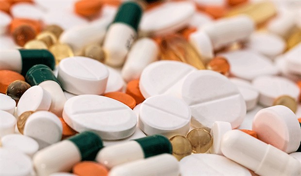 ‘İnternetten satılan ilaçlar halk sağlığını tehdit ediyor’