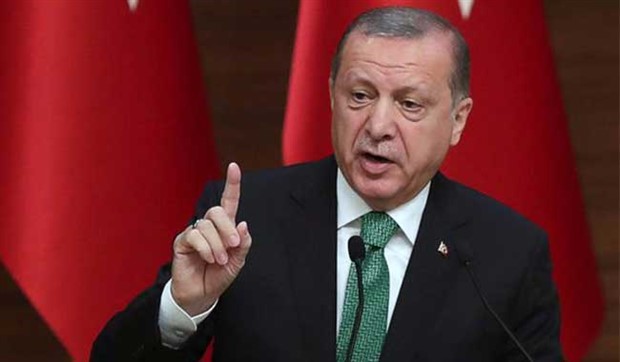 Erdoğan, ‘ezan ıslıklandı’ provokasyonuna devam ediyor