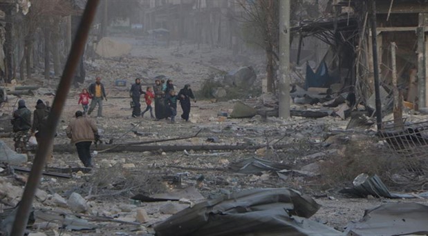 Halep’te mülteci kampına bombalı saldırı