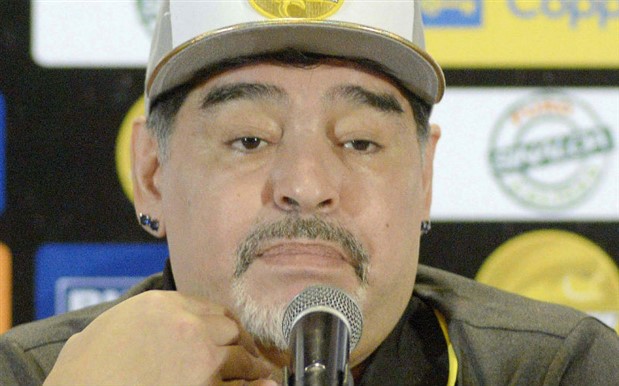 Efsane futbolcu Maradona tutuklandı