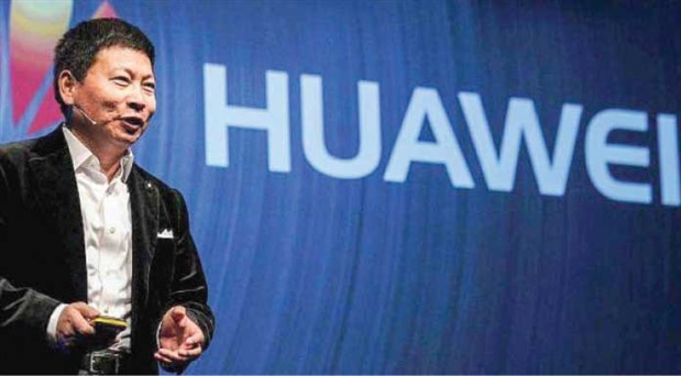 Huawei kendi işletim sistemini ne zaman çıkartacak?