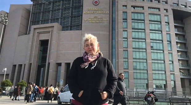 Gazeteci Ayşe Düzkan tahliye oldu