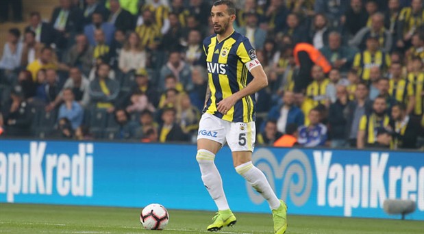 Fenerbahçe, Mehmet Topal ile yollarını ayırdı