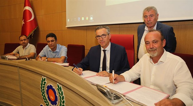 Gaziemir Belediyesi’nde toplu sözleşme imzalandı