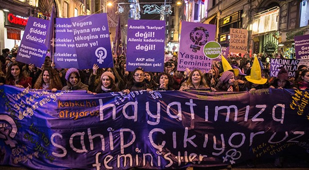 Kazanılmış haklara saldırılar sürüyor: İstanbul Sözleşmesi’ni tartışmak idamı tartışmak gibi