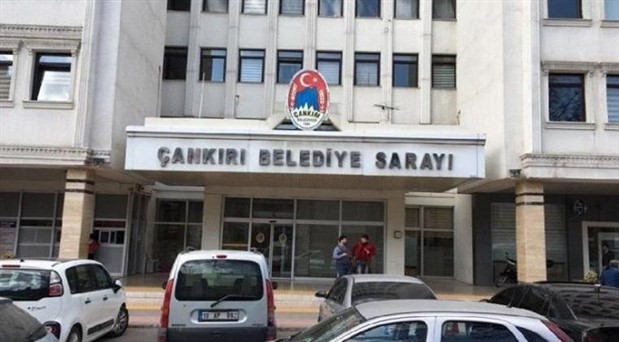 AKP belediyeyi kaybetti, borcun boyutu ortaya çıktı