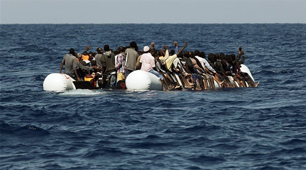 Akdeniz'de hayat kurtarma mücadelesi sürüyor