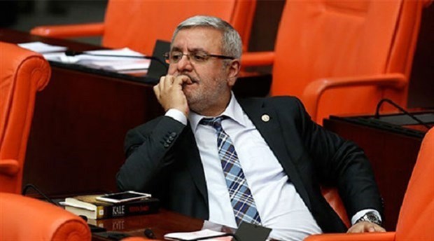 Metiner 'AK Parti ömrünü doldurdu' dedi, AKP içinden yanıt geldi