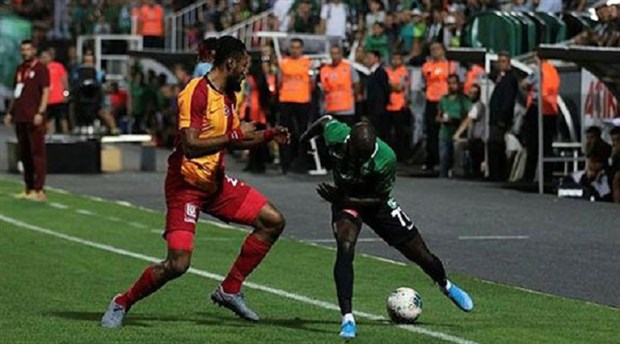Sezonun ilk maçında Galatasaray, Denizlispor'a mağlup oldu