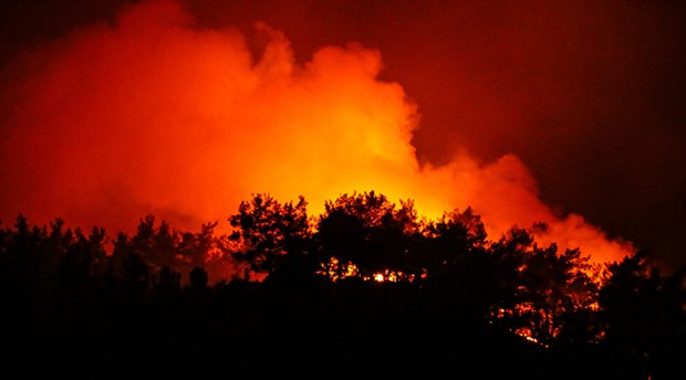 CHP'li Sertel'den İzmir yangınıyla ilgili çarpıcı açıklamalar