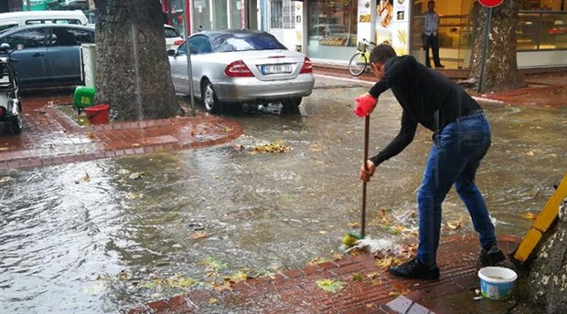 Meteoroloji'den İstanbul'a sel uyarısı