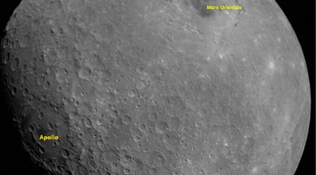Hindistan'ın uzay aracı Ay'dan ilk görüntüsünü paylaştı