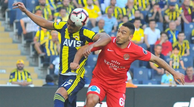 Fenerbahçe, Mevlüt Erdinç’i kadrosuna kattı